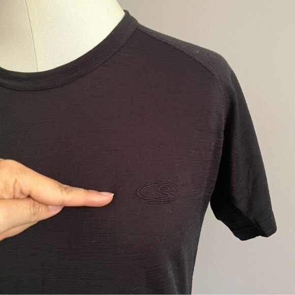 Icebreaker Merino Black Bodyfit 150 Short Sleeve T-shirt - Small / Medium - Picture 3 of 11